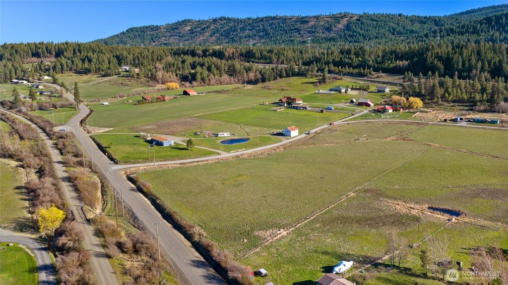 Photo of 61 Tetons Lane, Cle Elum, WA 98922 (MLS # 2504731)