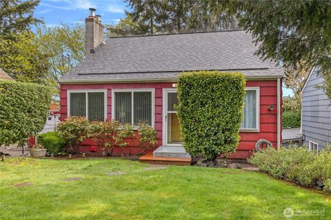 Photo of 10850 26th Avenue S, Seattle, WA 98168 (MLS # 2507897)