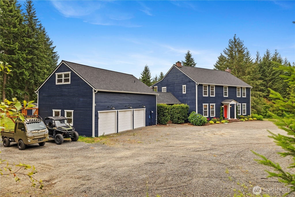 Photo of 35509 NE 91st Way, Carnation, WA 98014 (MLS # 2590612)