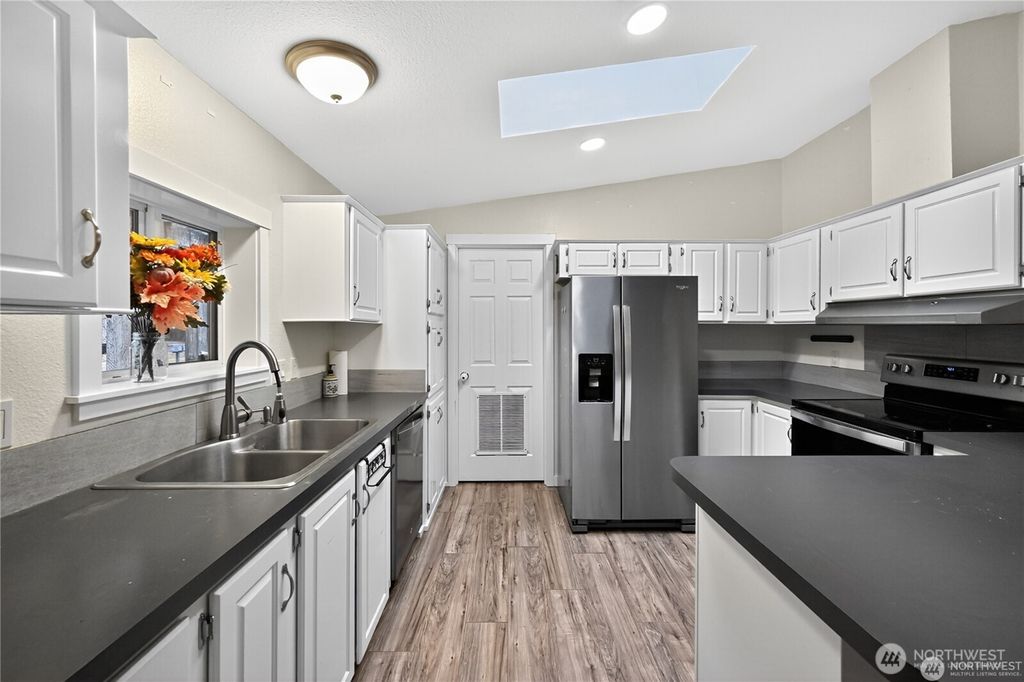 Photo of 3927 S Sanna Wind Way, Langley, WA 98260 (MLS # 2475620)