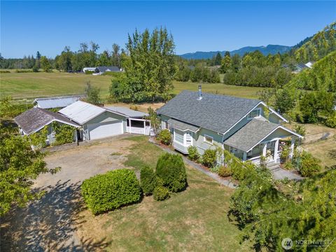 1676 Collins Road Buckley WA 98321