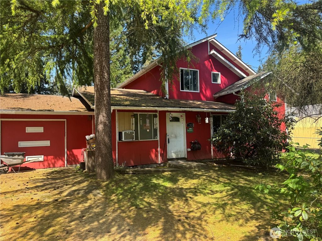 Photo of 2924 ` Forest Ridge Court S, Puyallup, WA 98374 (MLS # 2516525)