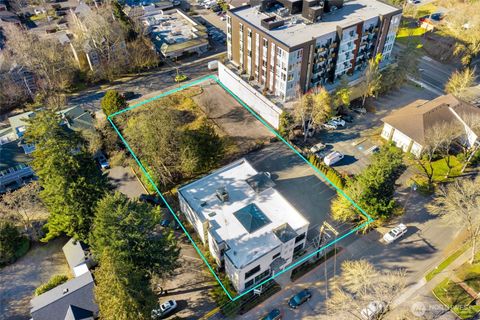 8405 165 Avenue NE Redmond WA 98052