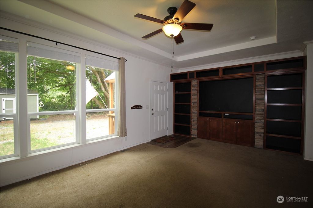 Photo of 13726 28th Street NE, Lake Stevens, WA 98258 (MLS # 2138153)