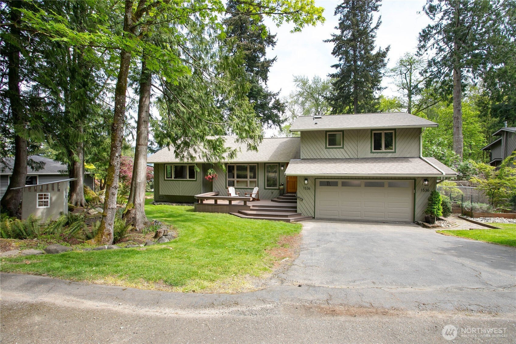 1536 Glen Cove Lane
