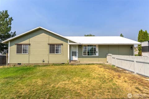 Photo of 5 Sand Flat Road, Omak, WA 98841 (MLS # 2561894)