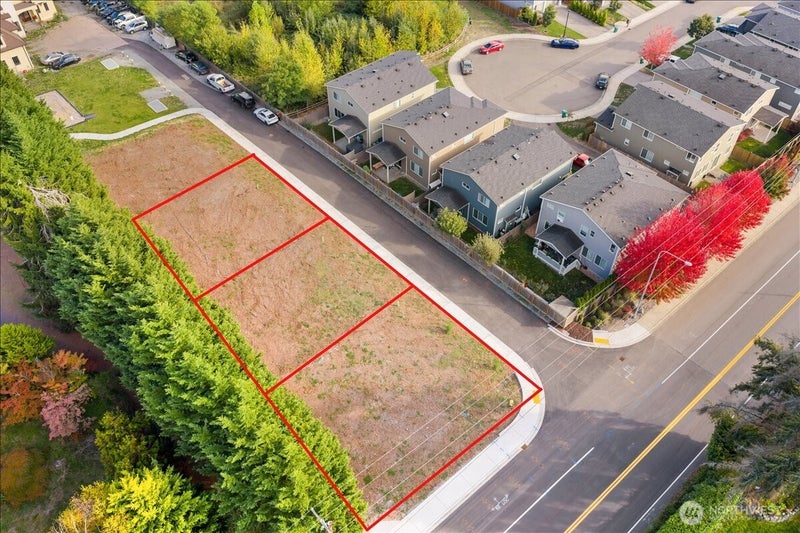 372 29th Avenue S Lot 1
