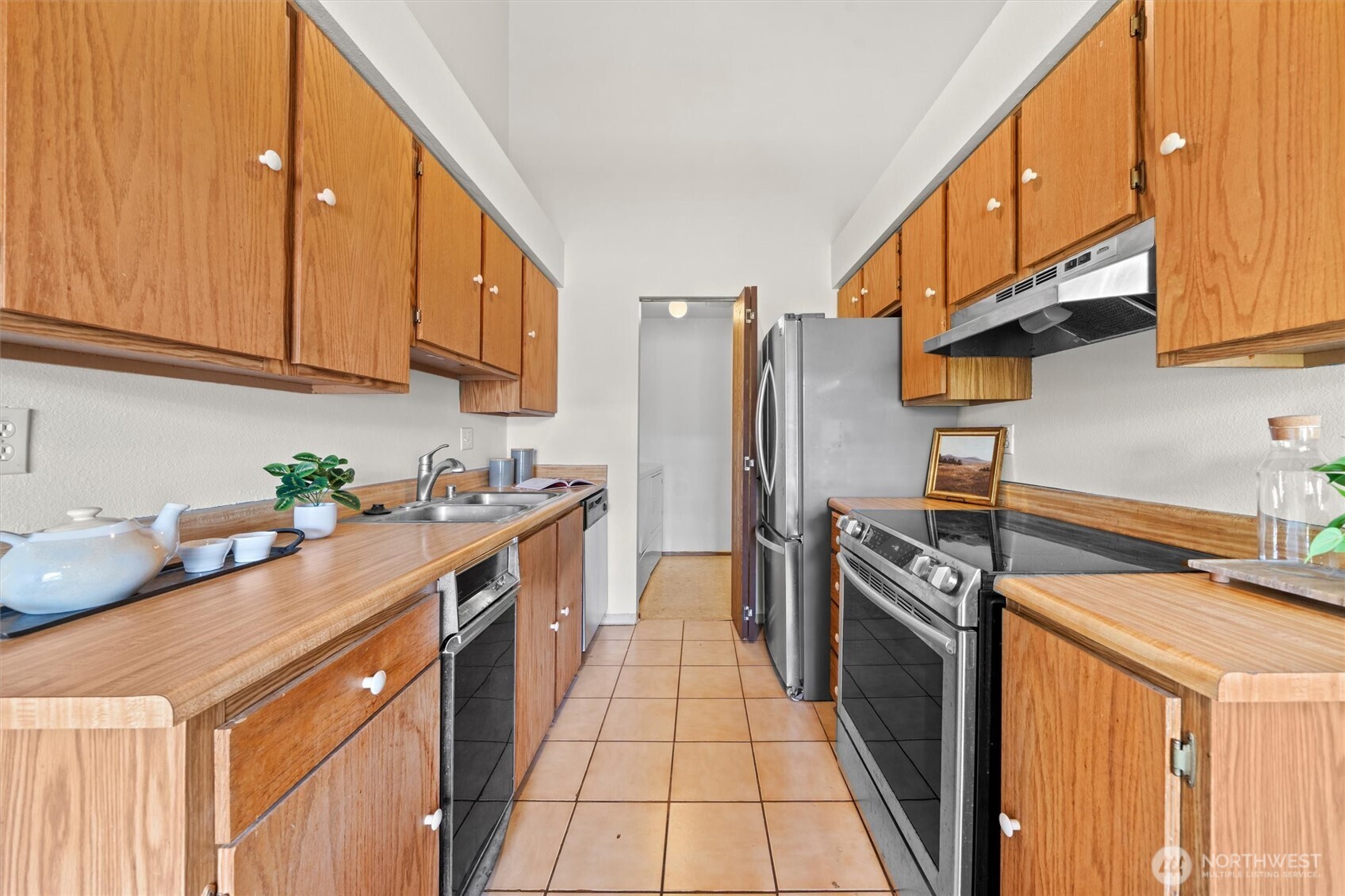 7305 N Skyview Place G-303