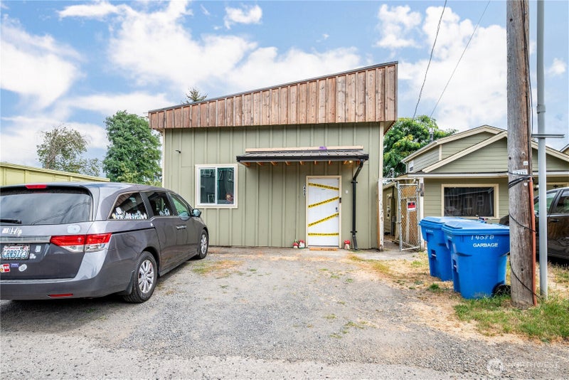 1408 S. 5th