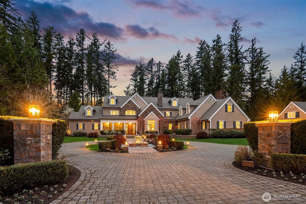 Photo of 2045 250th Place NE, Sammamish, WA 98074 (MLS # 2503396)