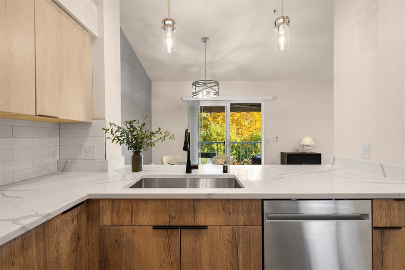 202 Mountain Park Boulevard SW B303