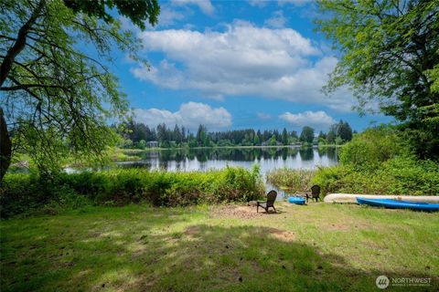 Photo of 227 Lark Street SW #E, Tumwater, WA 98512 (MLS # 2523151)