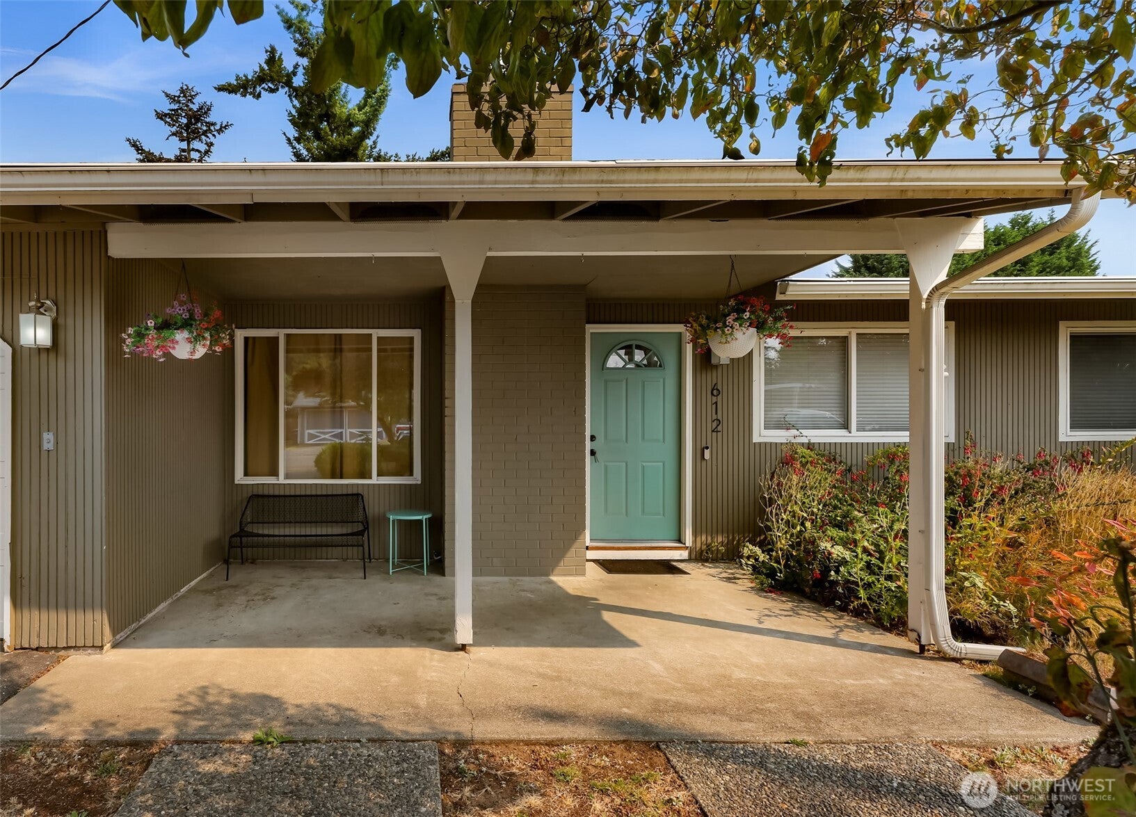 612 S 188th Street