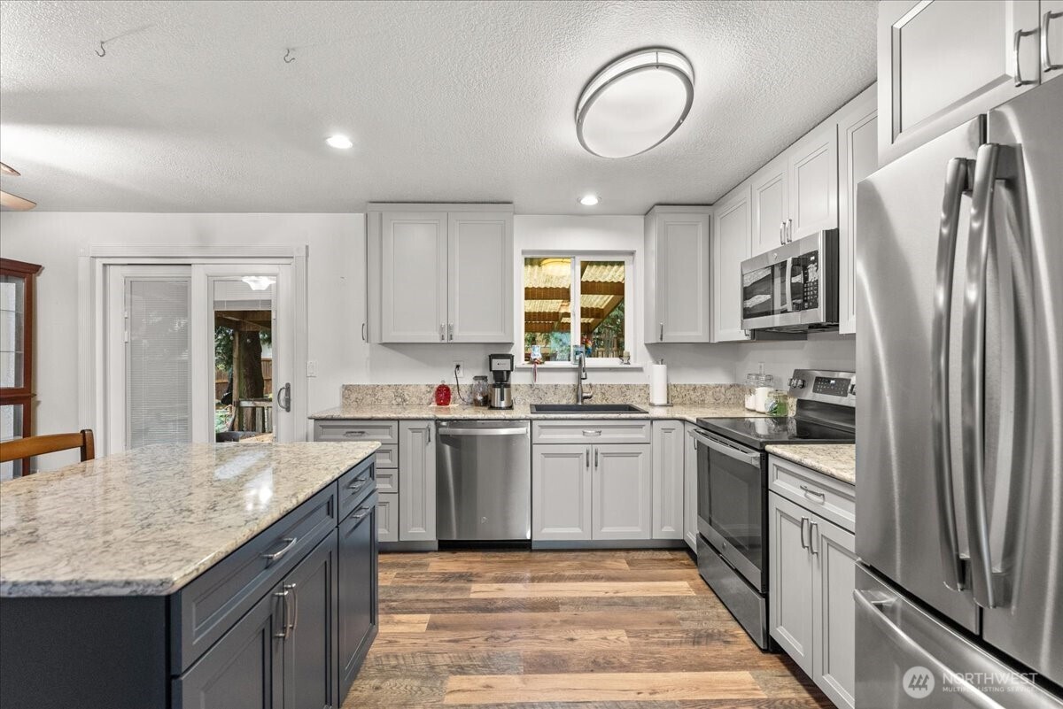 12025 220th Avenue Ct E