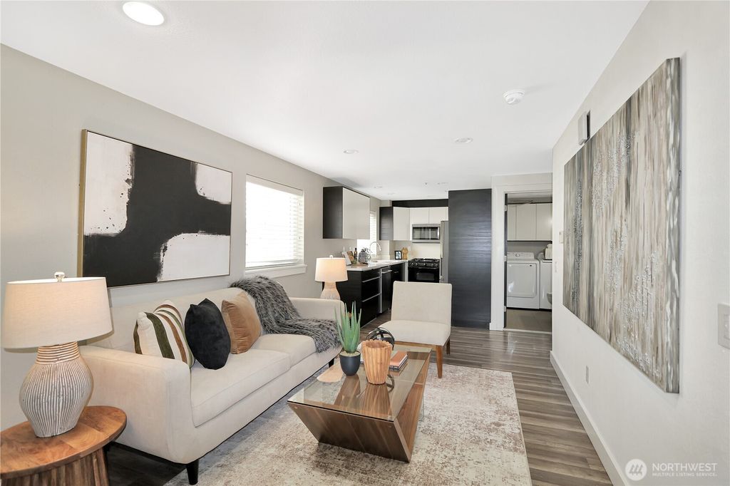 Photo of 1533 18th Avenue S #5, Seattle, WA 98144 (MLS # 2436728)