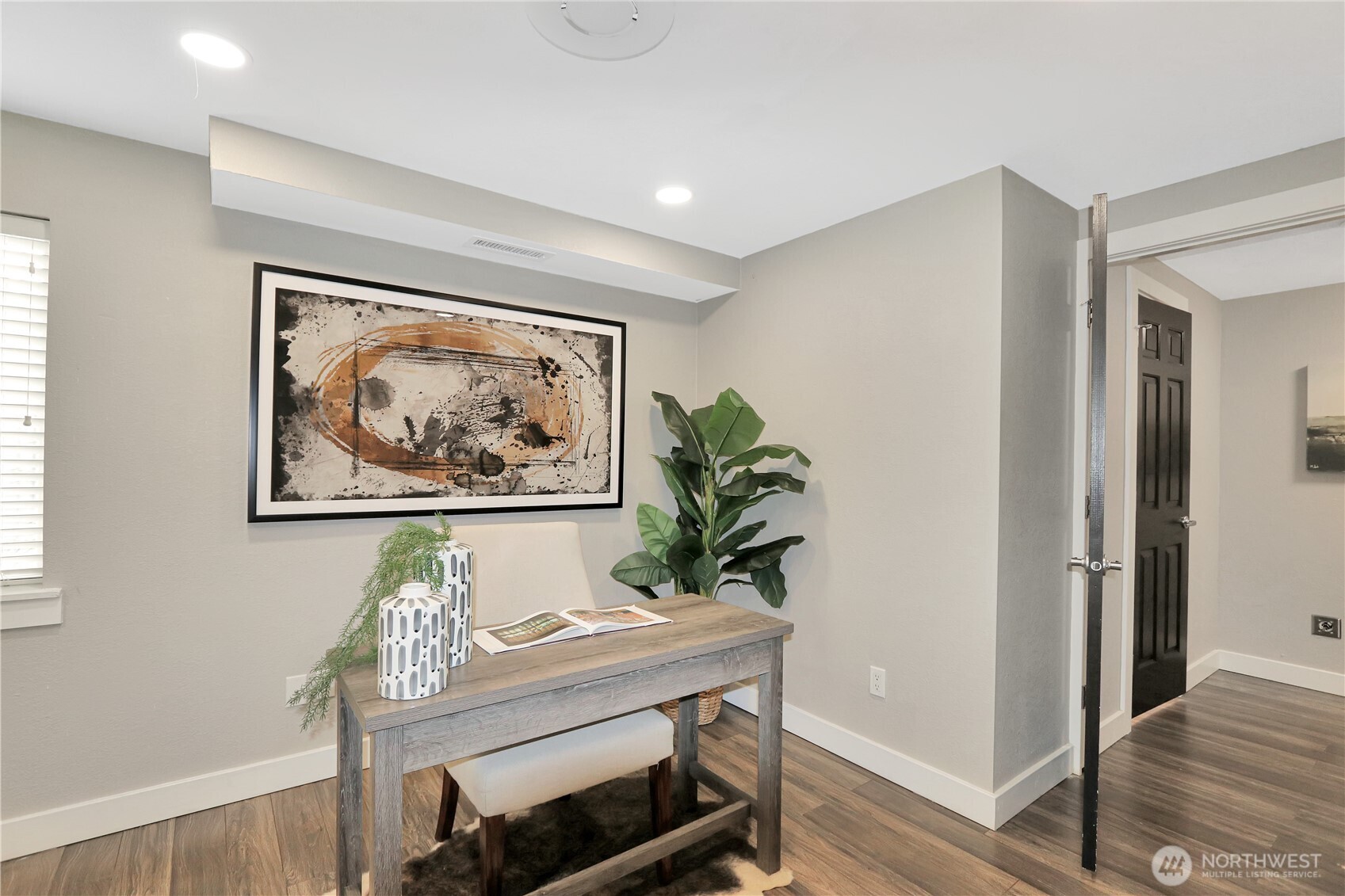 1533 18th Avenue S 5