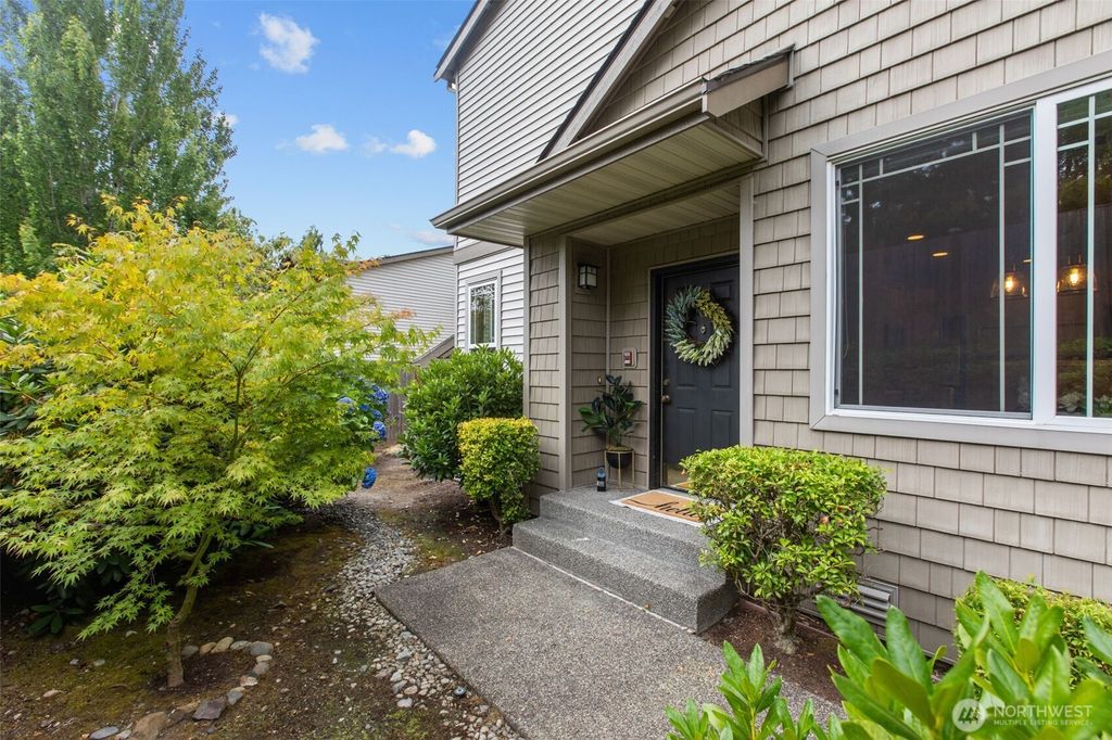 Photo of 4468 248th Lane SE, Sammamish, WA 98029 (MLS # 2405779)