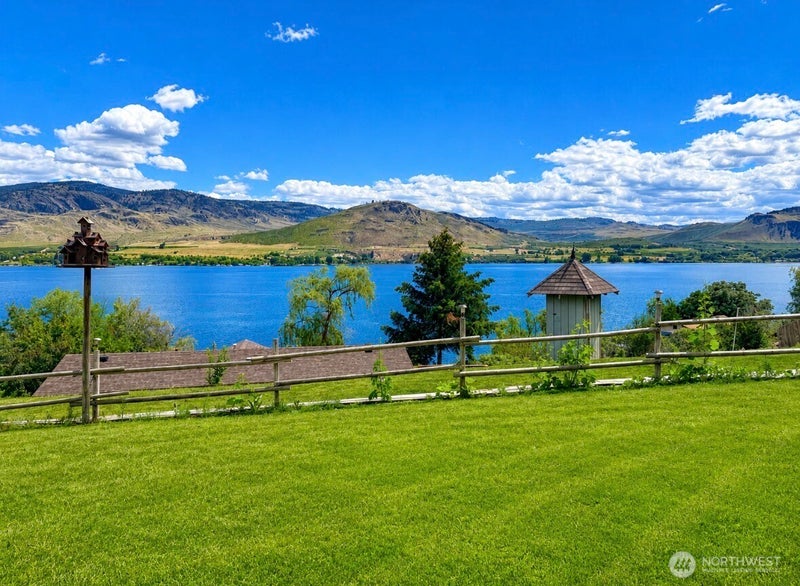 33524 Highway 97 A