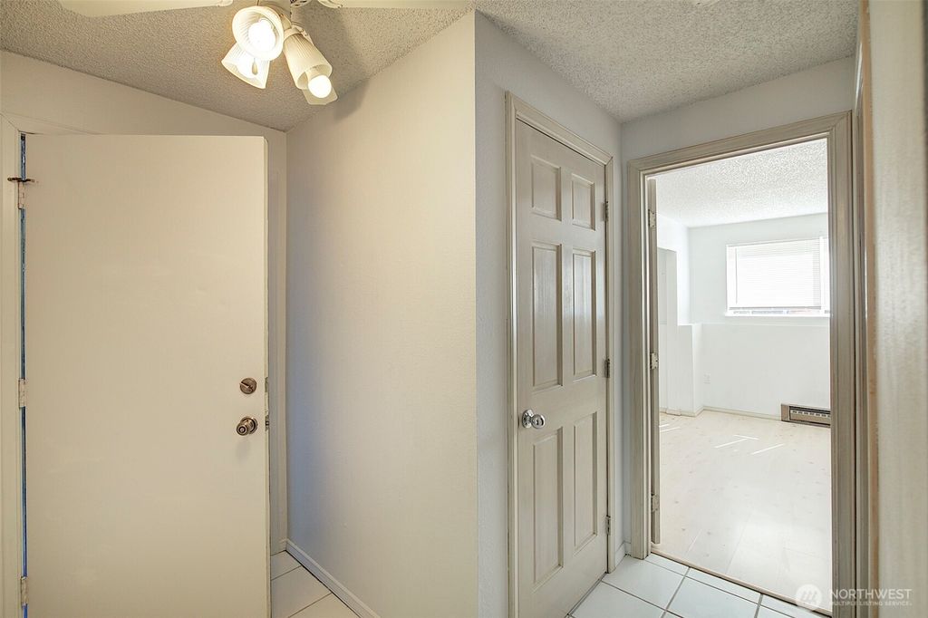 Photo of 421 S 321 Place #C4, Federal Way, WA 98003 (MLS # 2405806)