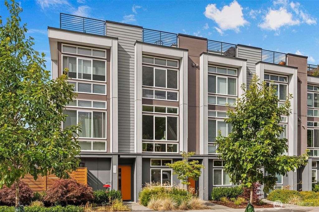Photo of 3924 SW Dawson Street, Seattle, WA 98136 (MLS # 2423464)
