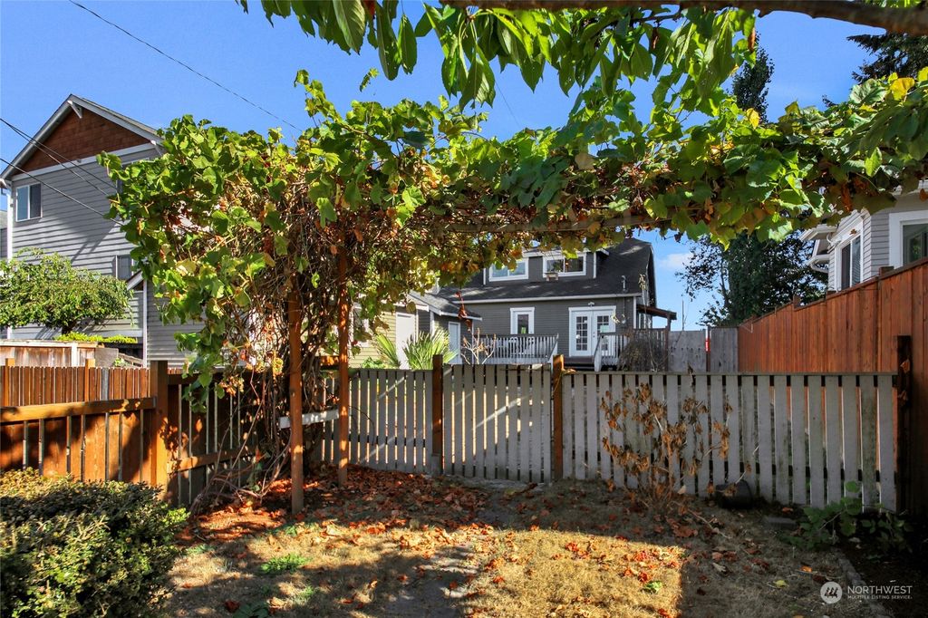 Photo of 4012 Rucker Avenue, Everett, WA 98201 (MLS # 2006639)