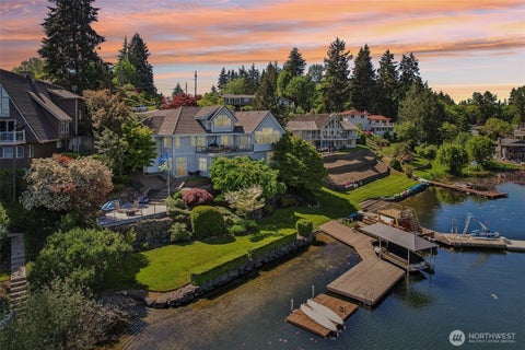Photo of 26100 134th Avenue SE, Kent, WA 98042 (MLS # 2569481)