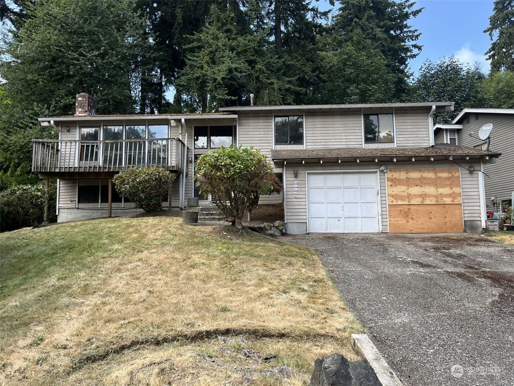 Photo of 28945 12th Avenue S, Federal Way, WA 98003 (MLS # 2272010)