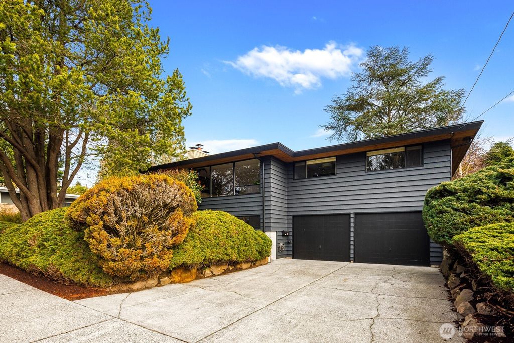 Photo of 7058 39th Avenue NE, Seattle, WA 98115 (MLS # 2335828)