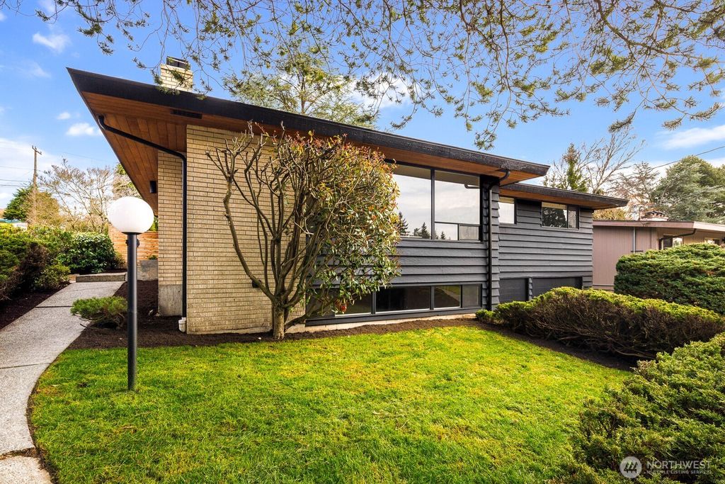 Photo of 7058 39th Avenue NE, Seattle, WA 98115 (MLS # 2335828)