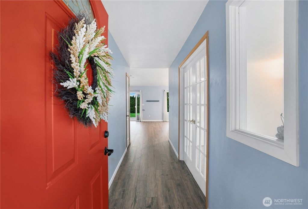 Photo of 10109 Meadowside Lane SW, Rochester, WA 98579 (MLS # 2485391)