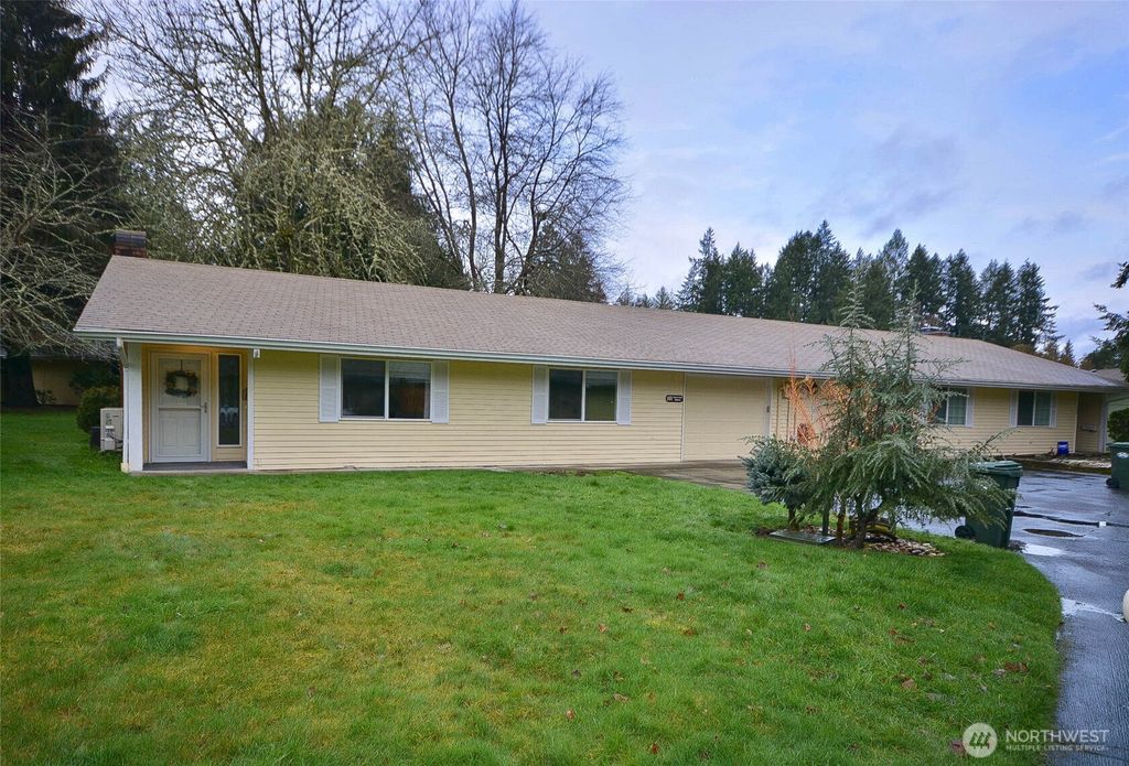 Photo of 3300 Carpenter Road SE #107, Lacey, WA 98503 (MLS # 2475312)