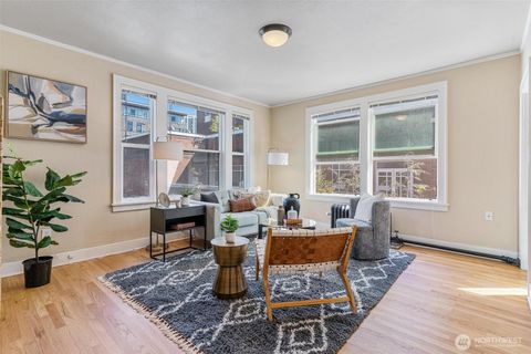 Photo of 905 NE 43rd Street #111, Seattle, WA 98105 (MLS # 2443293)