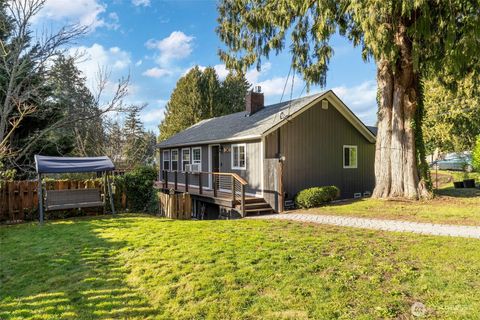 1819 S Marine Drive Bremerton WA 98312