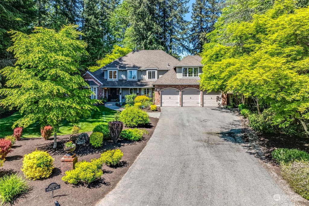 Photo of 14320 173rd Place NE, Redmond, WA 98052 (MLS # 2233922)