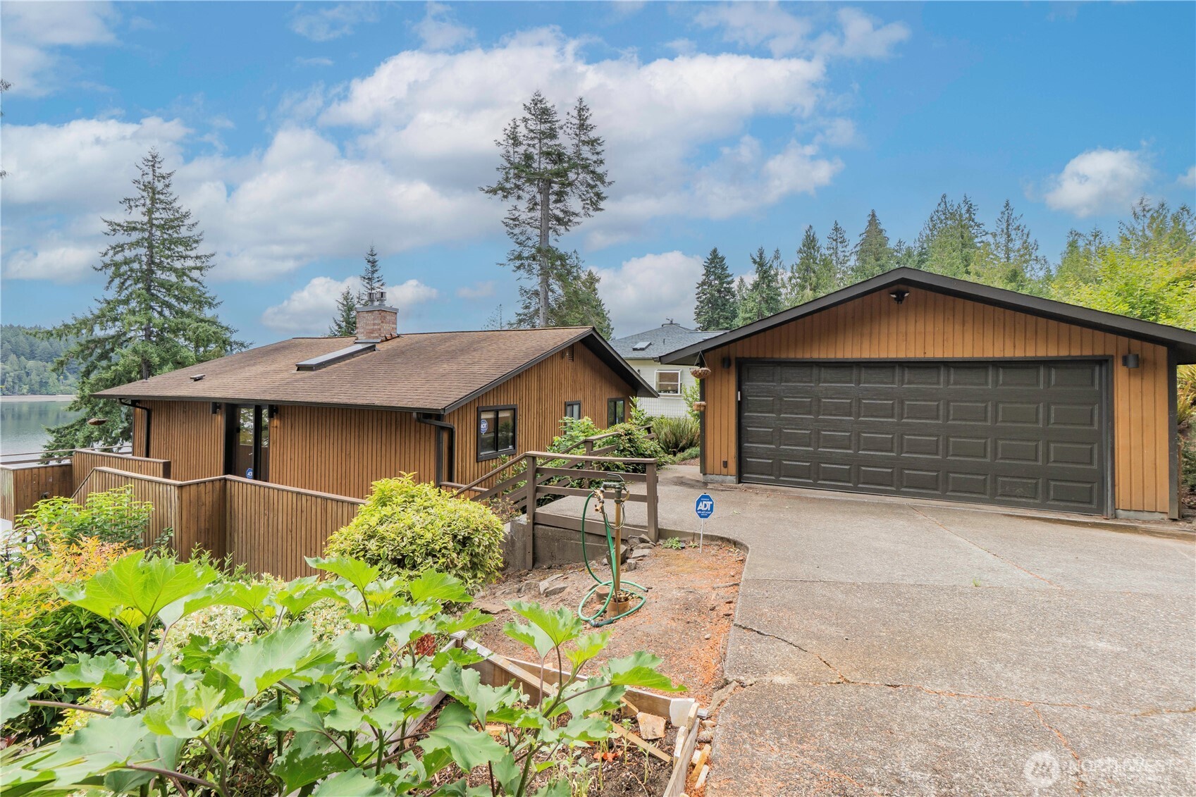 461 SE Kamilche Shores Road