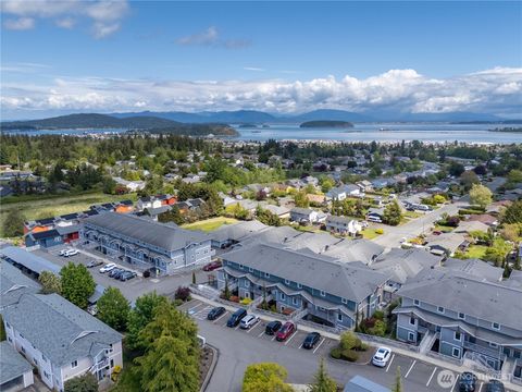 3614 Portage Lane 206 Anacortes WA 98221