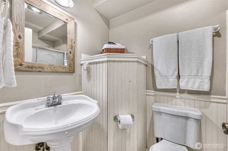 10433 Mt Baker Highway 1021A