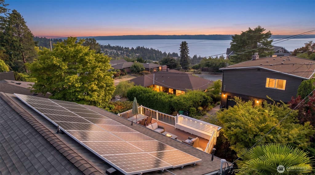 Photo of 8451 40th Avenue SW, Seattle, WA 98136 (MLS # 2566258)