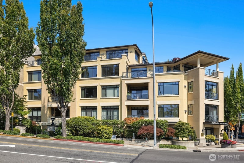 210 Market Street 304