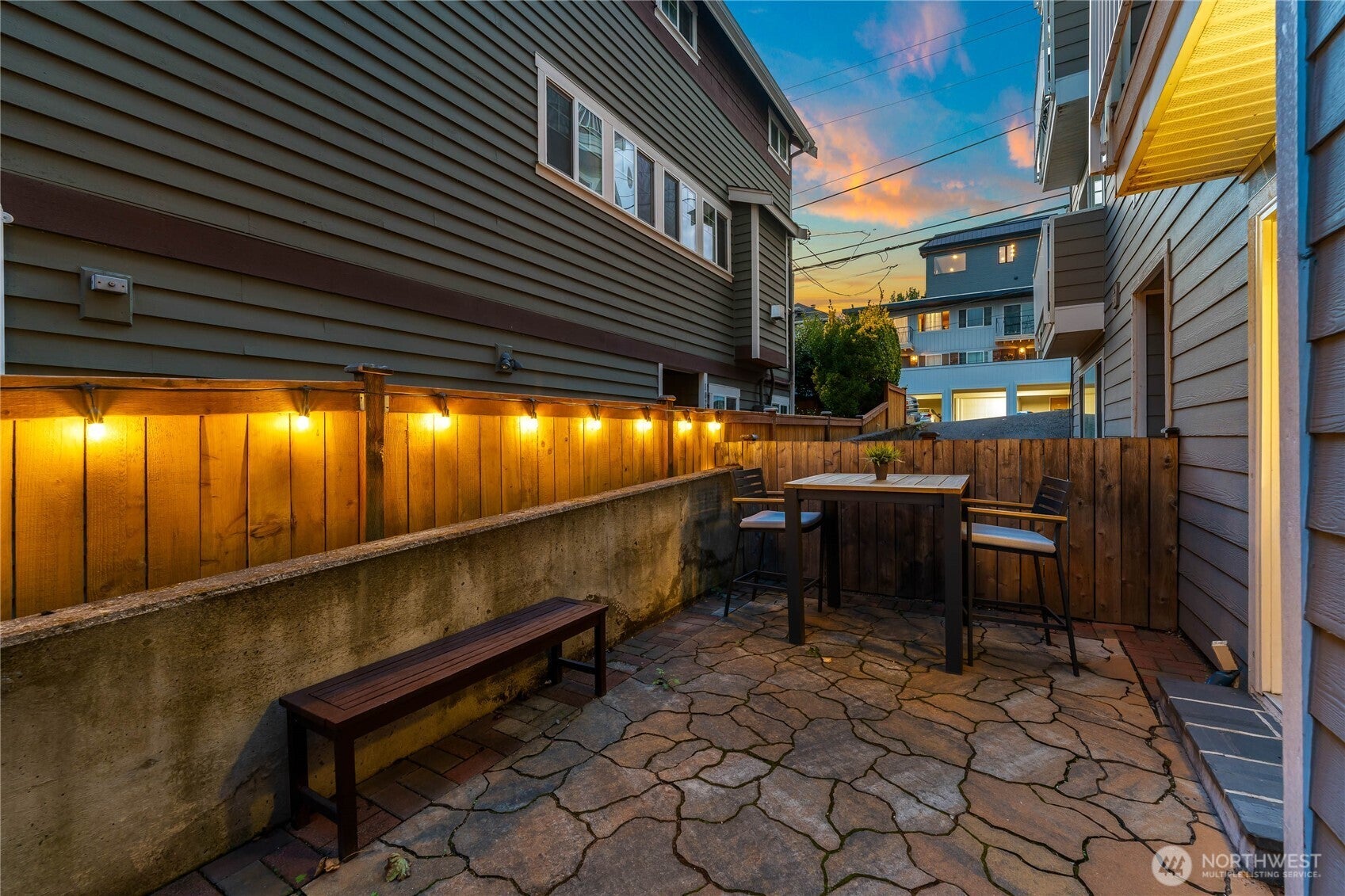 555 Prospect Street 1