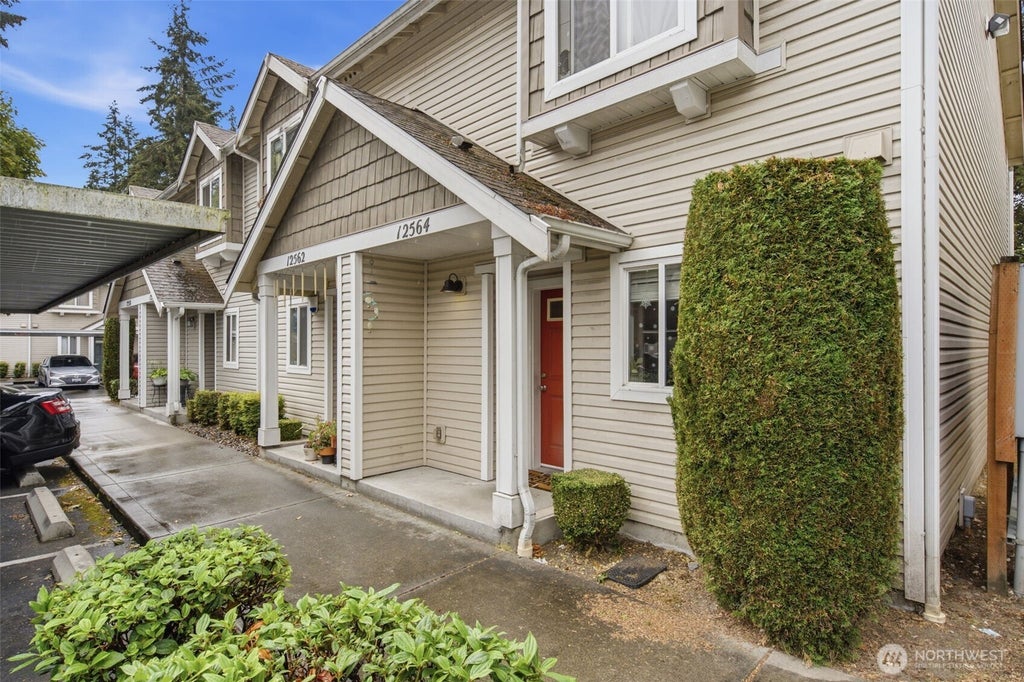 Photo of 12564 Springbrook Lane SW, Lakewood, WA 98499 (MLS # 2578223)