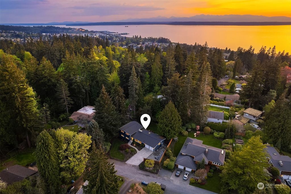 Photo of 19226 91st Avenue W, Edmonds, WA 98026 (MLS # 2063353)