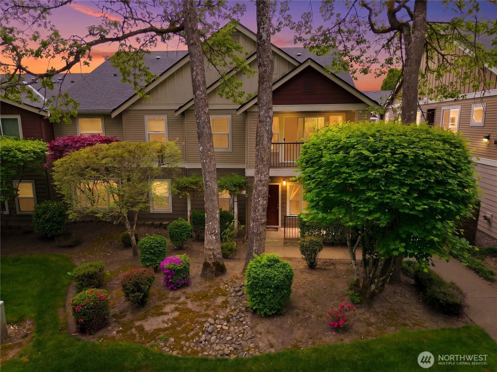 Photo of 2131 Hammond Ave AVE #D9, Dupont, WA 98327 (MLS # 2520125)