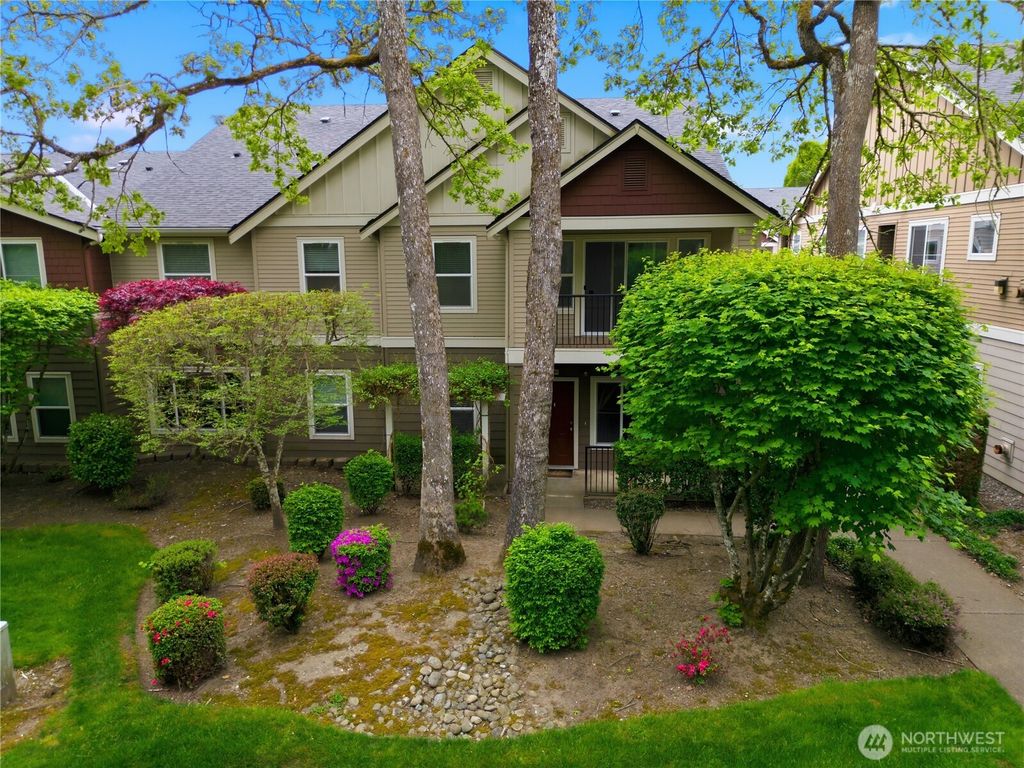 Photo of 2131 Hammond Ave AVE #D9, Dupont, WA 98327 (MLS # 2520125)