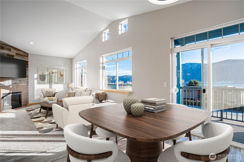 744 Wapato Way A