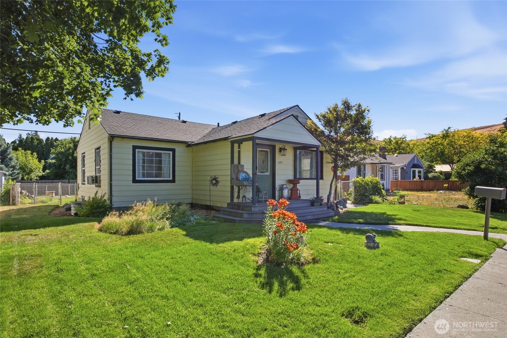346 7th Ave SW