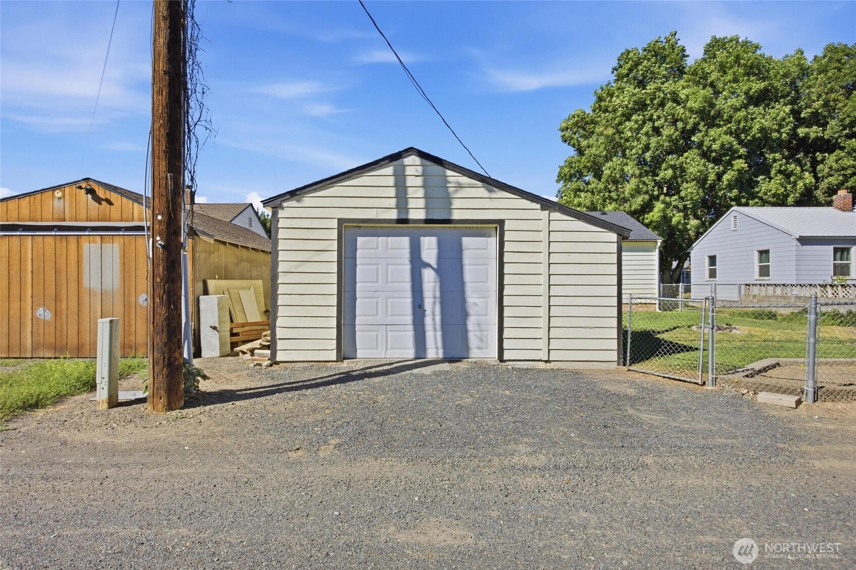 346 7th Ave SW