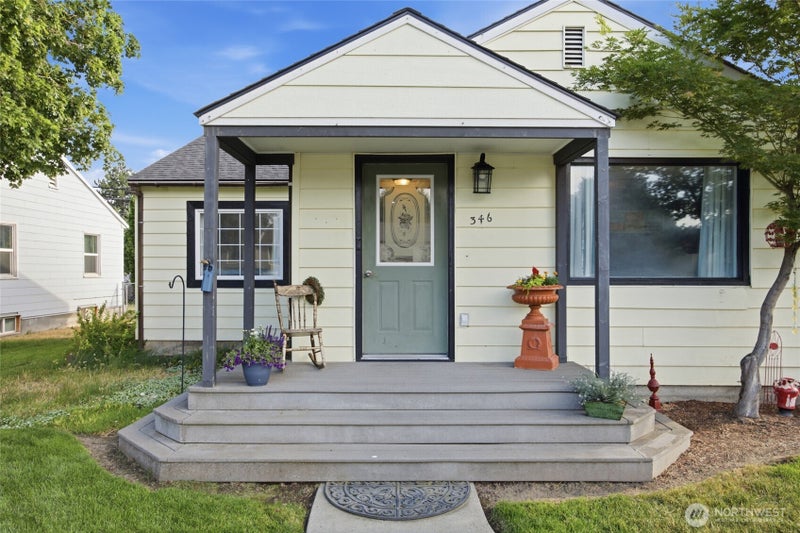 346 7th Ave SW