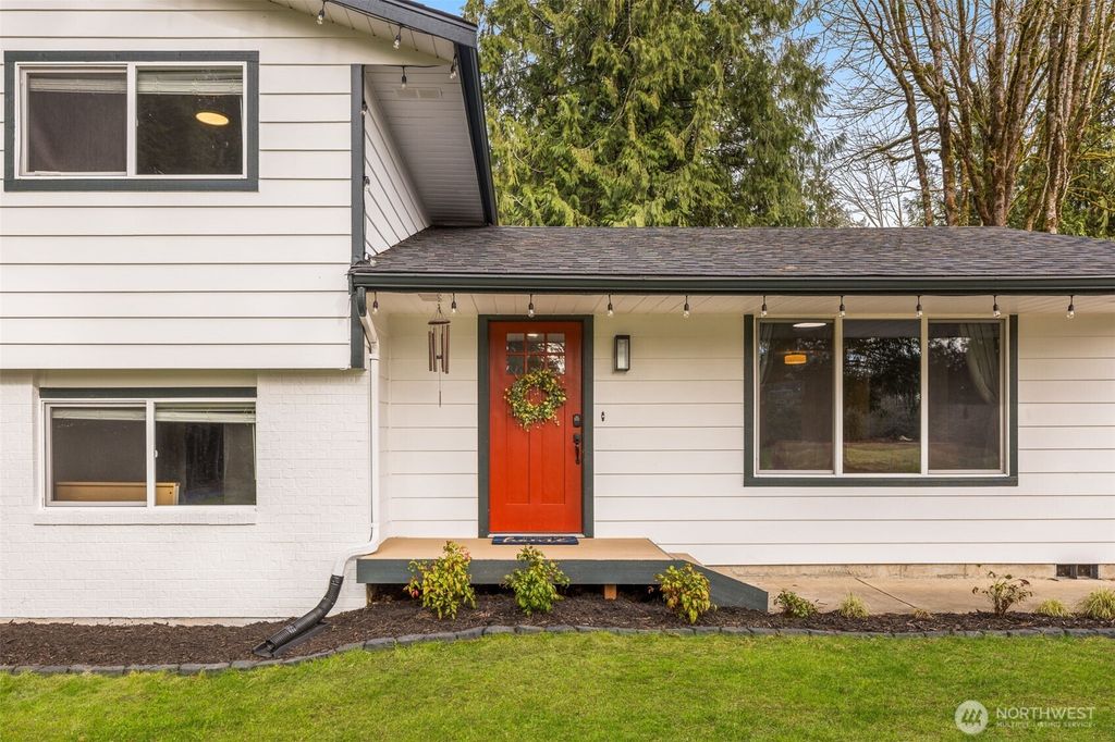 Photo of 11607 Woods Lake Road, Monroe, WA 98272 (MLS # 2499229)