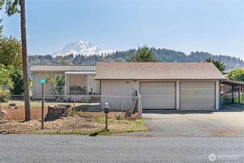 Photo of 22518 Cedarview Drive E DR, Bonney Lake, WA 98391 (MLS # 2583056)